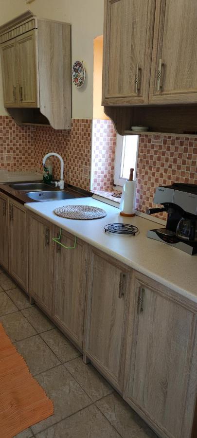 Orsi Apartman / Vendeghaz แก็ชแกเมต ภายนอก รูปภาพ
